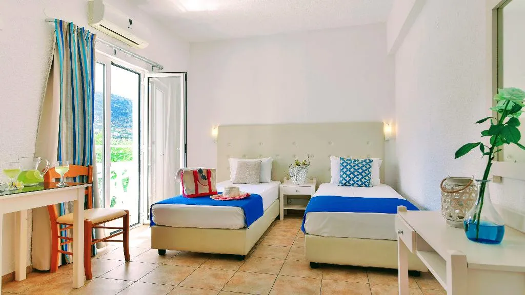 STUDIO CAPACITY 2 Room, Ibiscus Apartments, Crete
