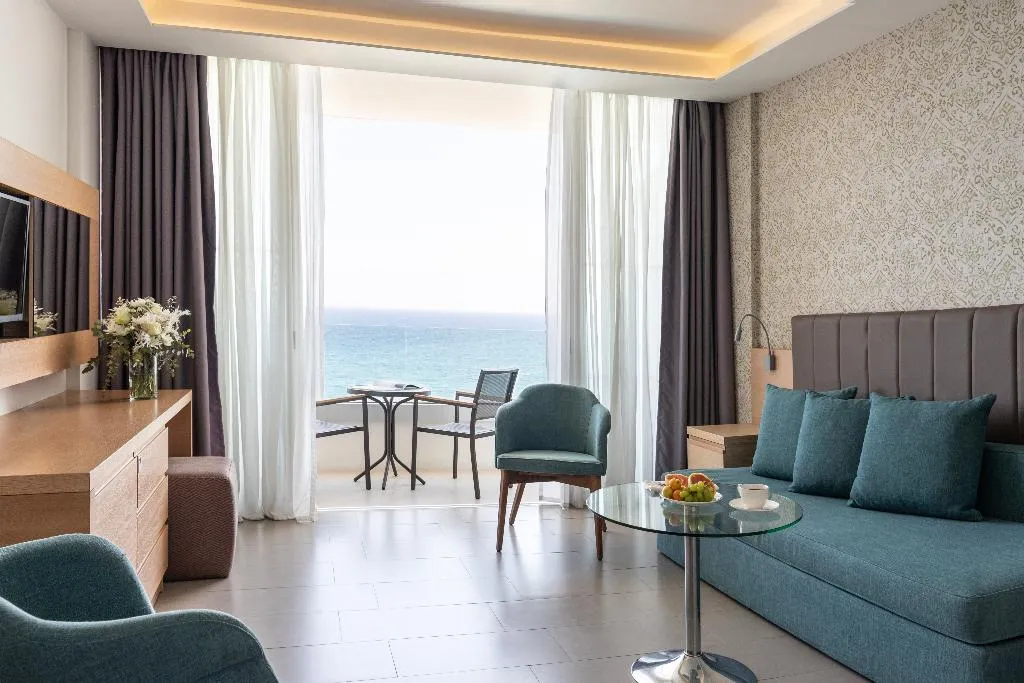 SUITE EXECUTIVE Room, Royal Apollonia, Cyprus
