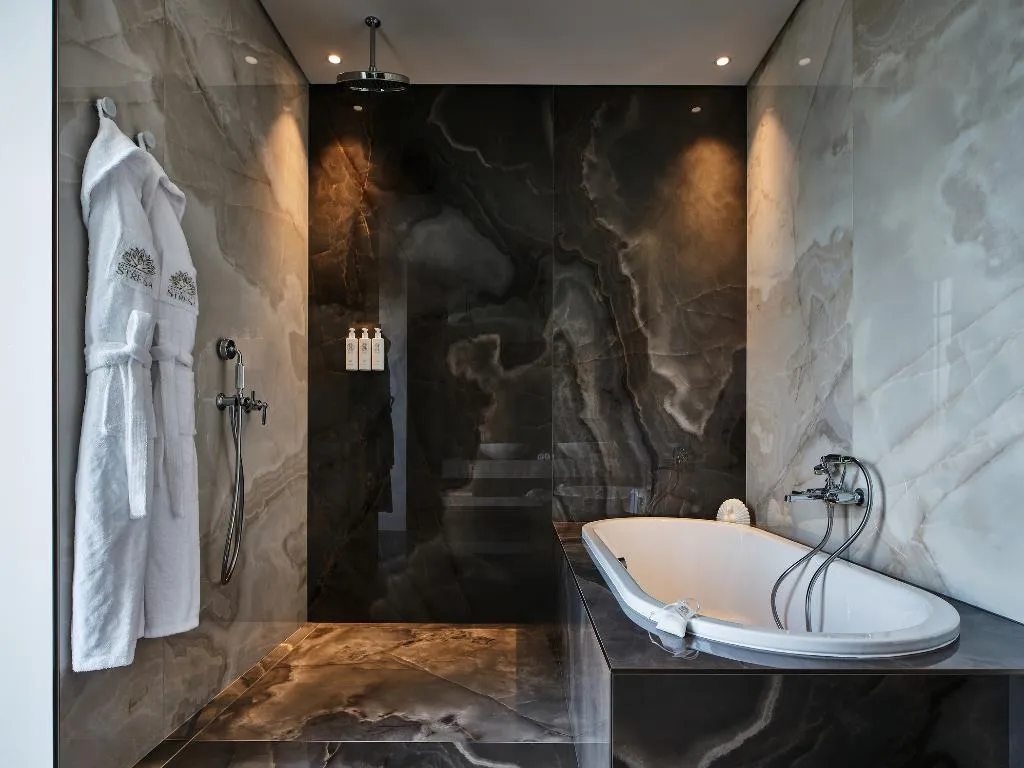 SUITE LAKE VIEW Room, Boutique Hotel Stresa, Milan