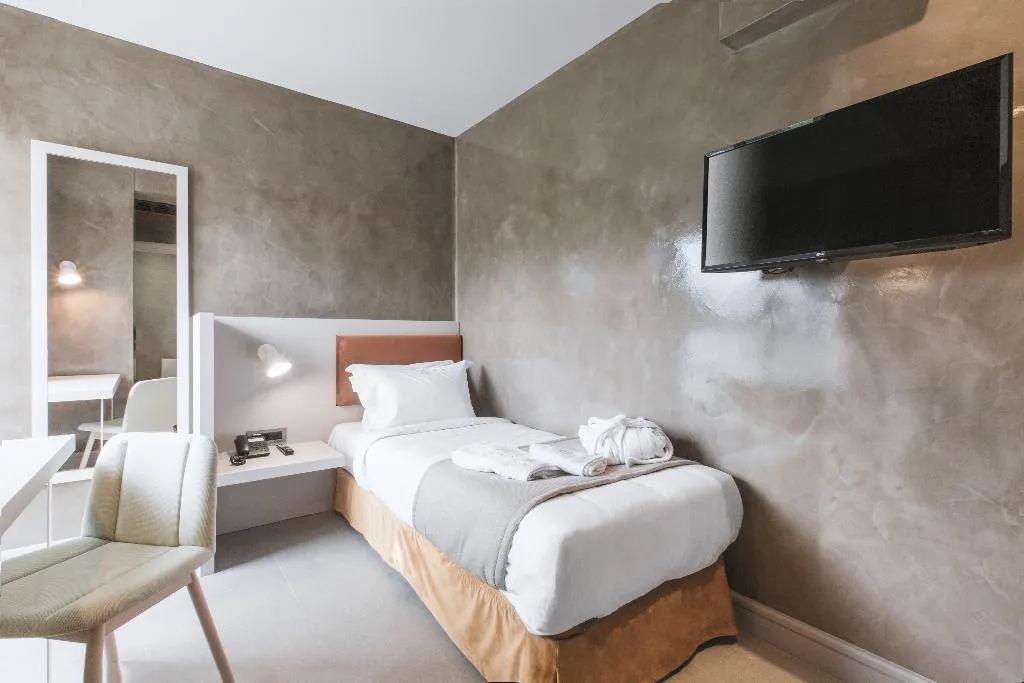 SINGLE STANDARD Room, Garden City Resort, Kalamata