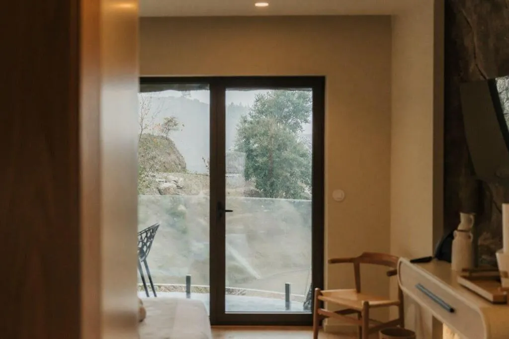 Room, Pousadela Village, Porto