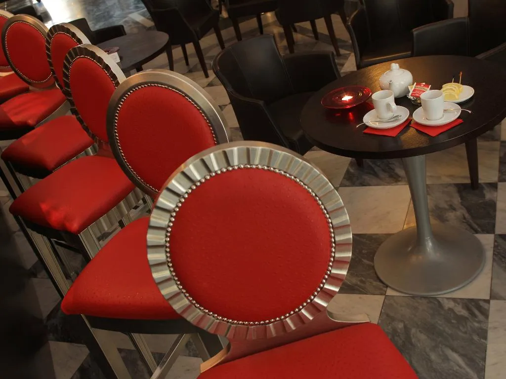Bar, Borghese Palace Art Hotel, Florence