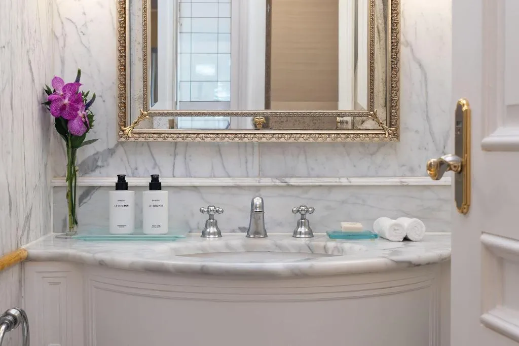 Room, King George A Luxury Collection Hotel, Athens