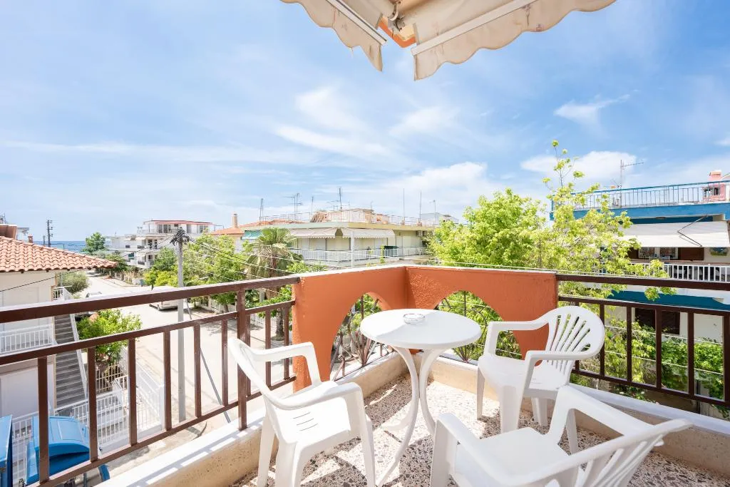TRIPLE STANDARD Room, Milonas House Apartments, Halkidiki