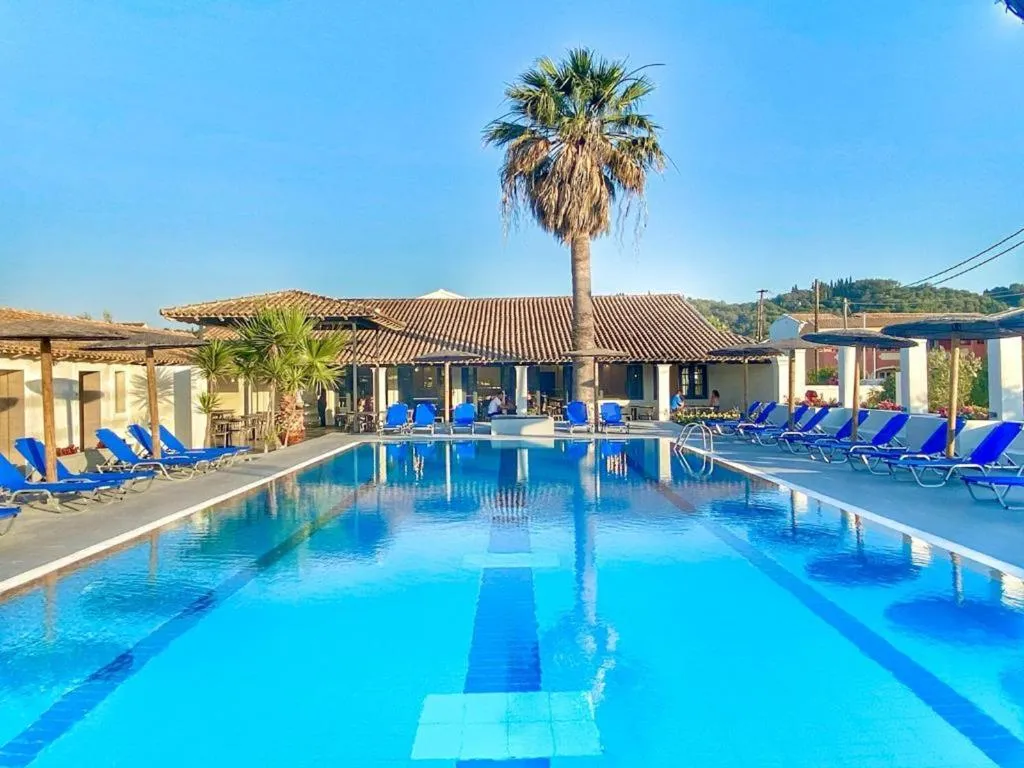 Pool, Sungate, Corfu