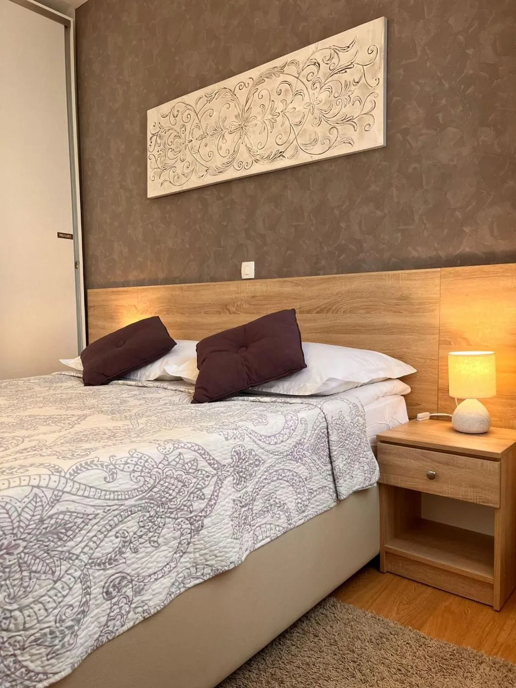 APARTMENT SUPERIOR QUEEN BED Room, B&B Kastel 1700, Split