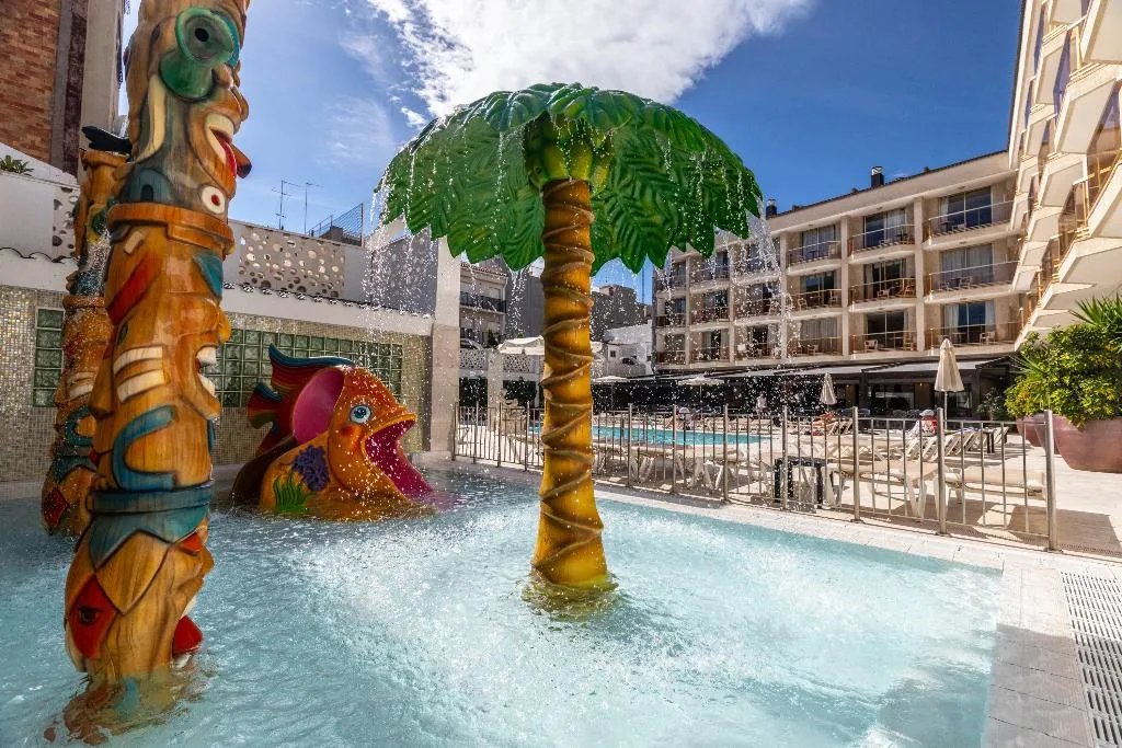General view, Aparthotel Miami Park, Costa Brava