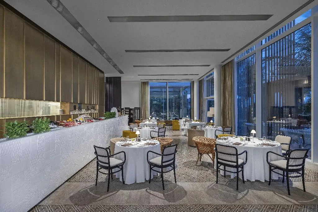 Restaurant, Al Zorah Beach Resort FZE, Dubai