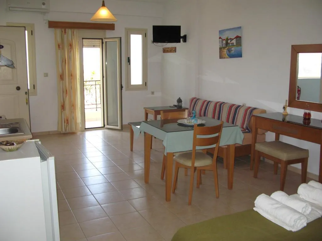 STUDIO STANDARD Room, Fotis Studios & Apartments, Crete
