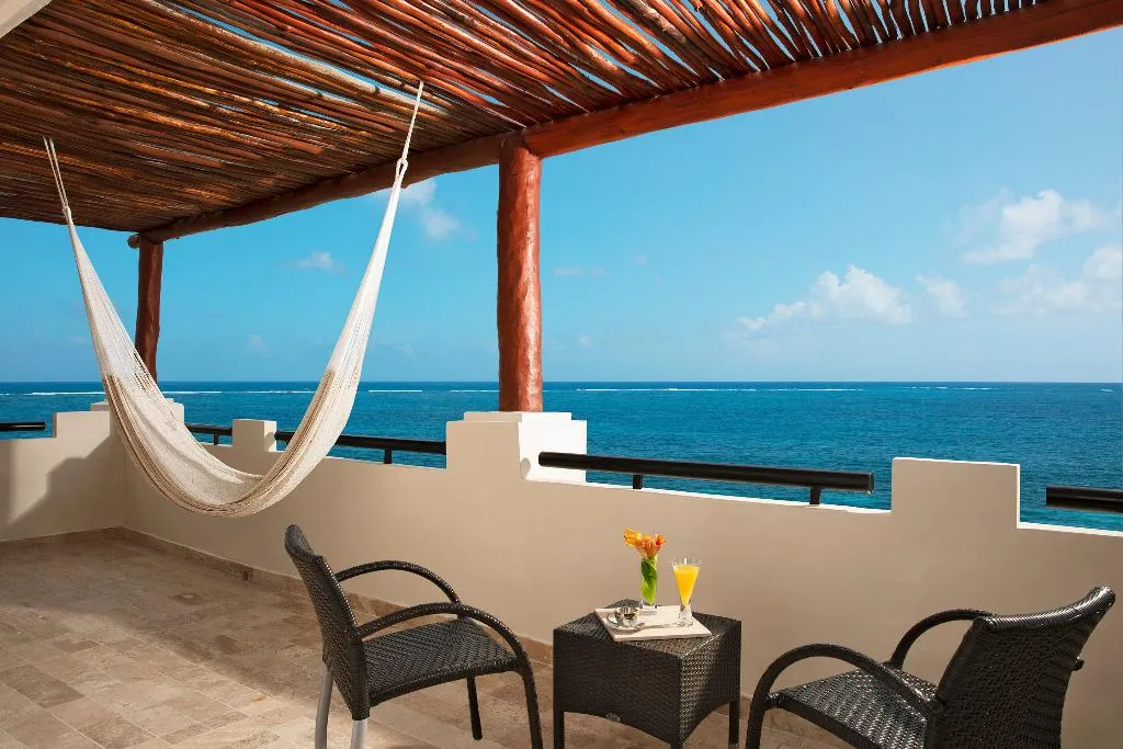 SUITE CLUB OCEAN FRONT Room, Dreams Sapphire Resort & SPA, Cancun Area