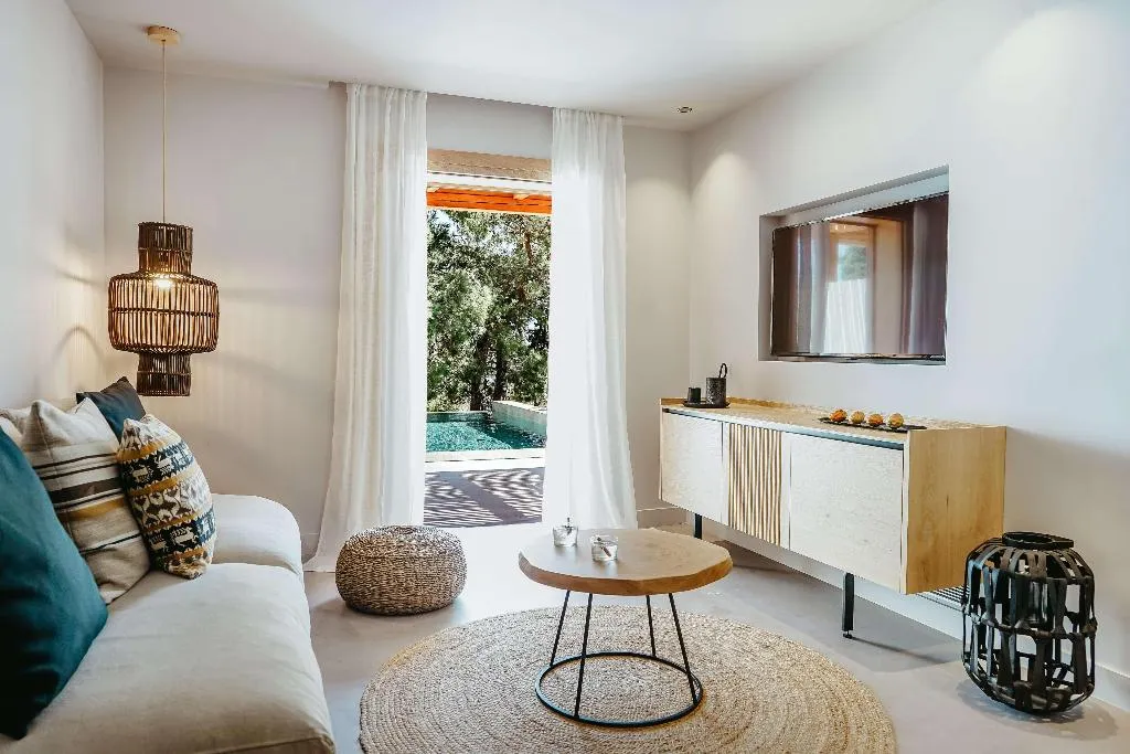 VILLA DUPLEX Room, Minos Beach Art Hotel, a Member of Design Hotels, Crete