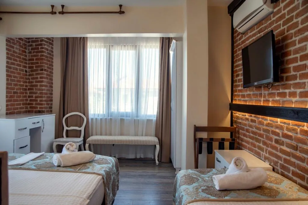 TRIPLE SEA VIEW Room, Cunda Aksaç Otel, Izmir
