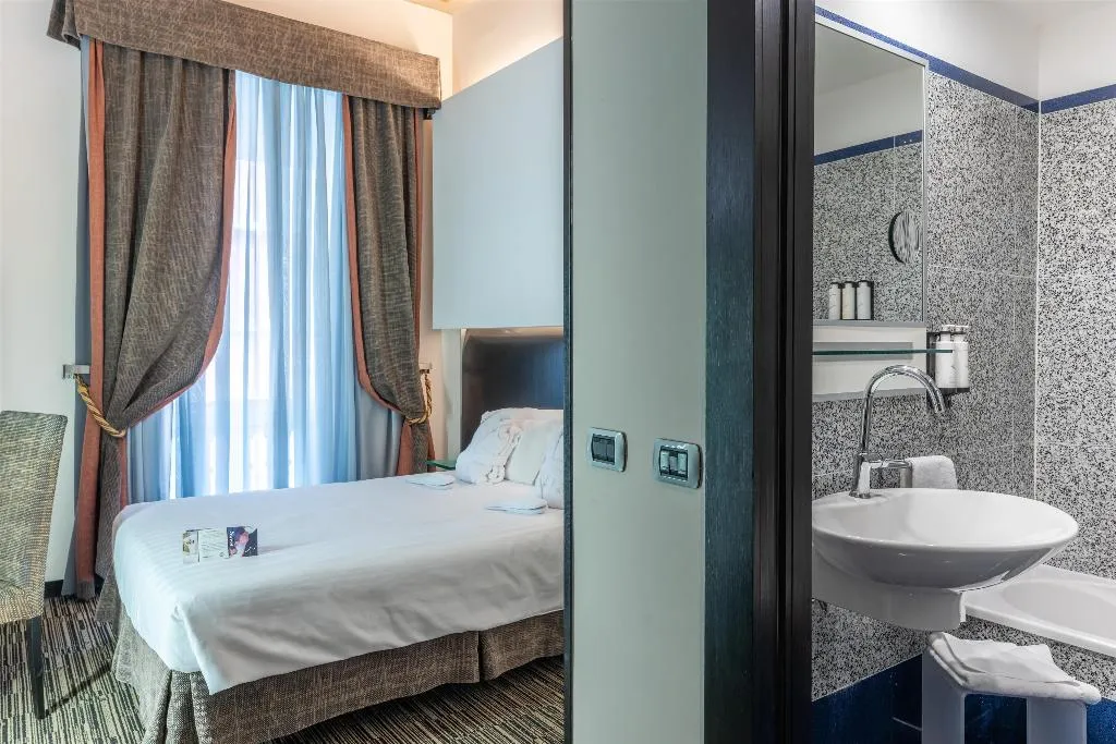 DOUBLE ECONOMY Room, Best Western Plus Hotel Universo, Rome