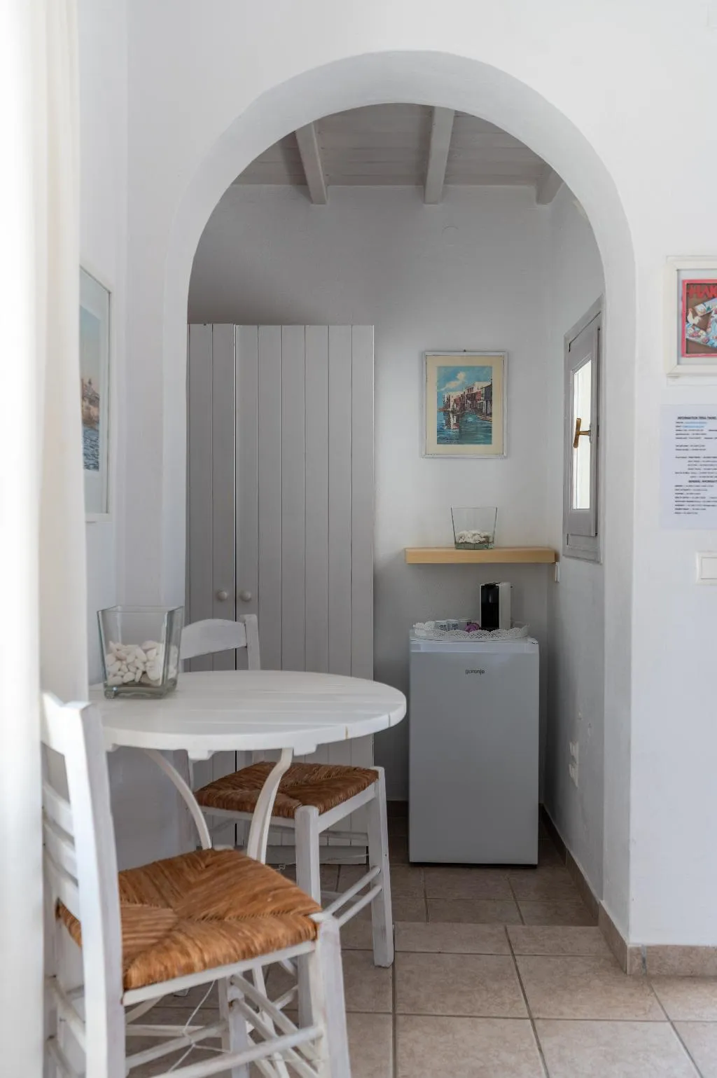 TRIPLE DELUXE WITH TERRACE Room, Mykonos Twins, Mykonos
