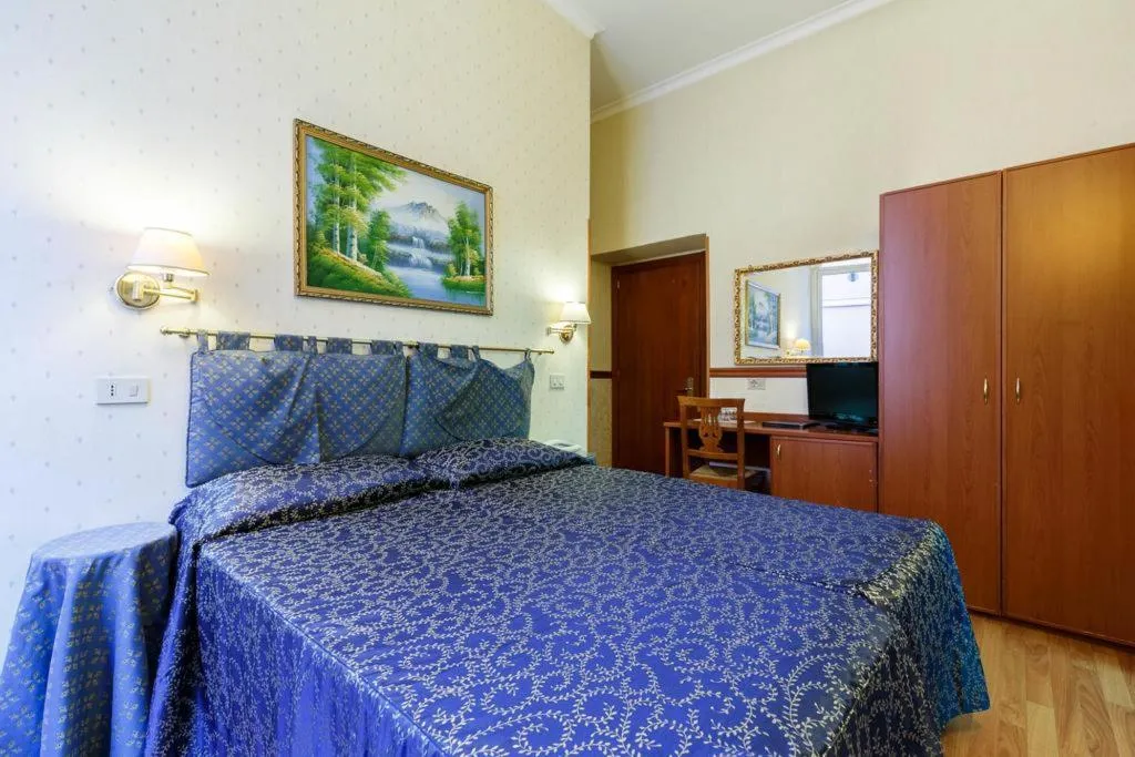 DOUBLE STANDARD Room, Paris Hotel, Rome