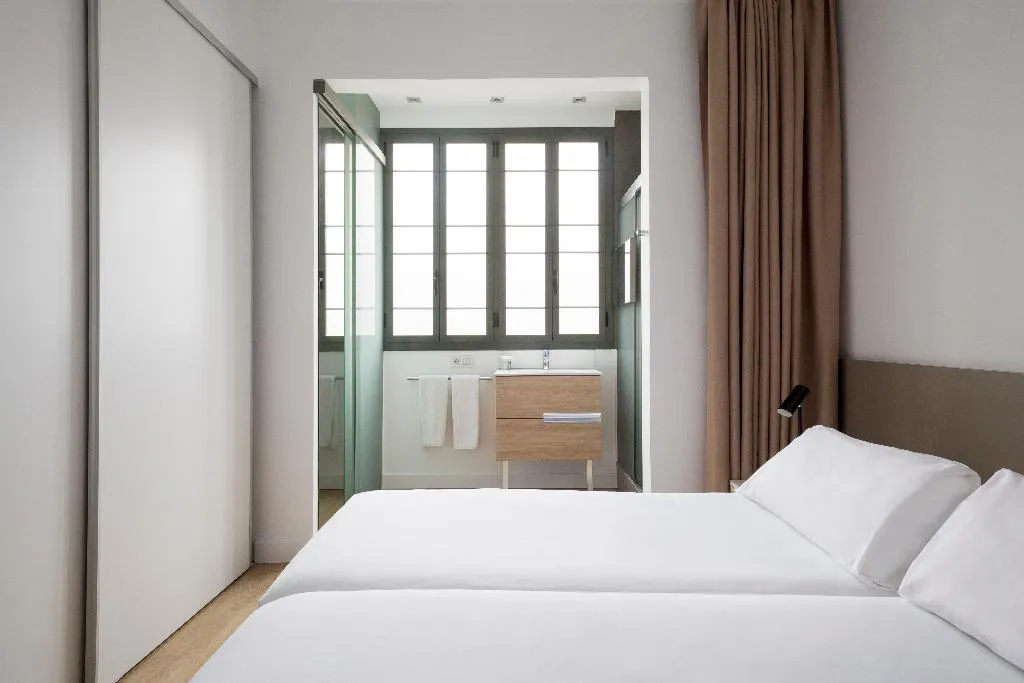 APARTMENT DELUXE Room, Barcelona Apartment Viladomat, Barcelona