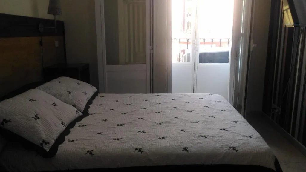 Room, Hostal Alaska, Madrid