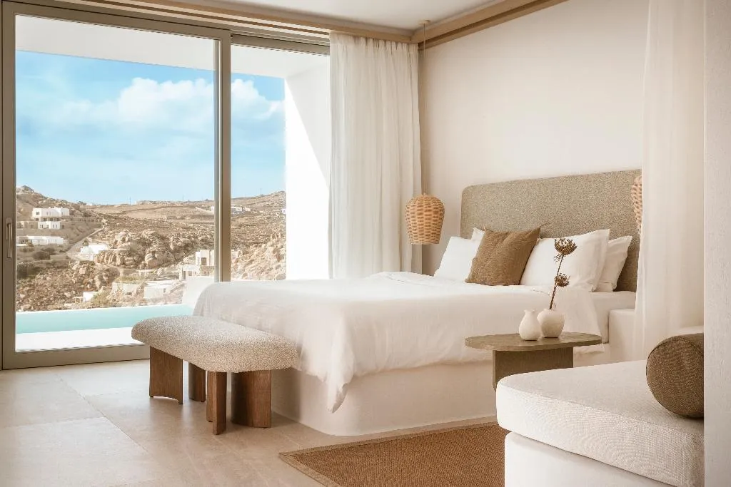 SUITE WITH PRIVATE POOL Room, Mykonos Flow - Super Paradise, Mykonos