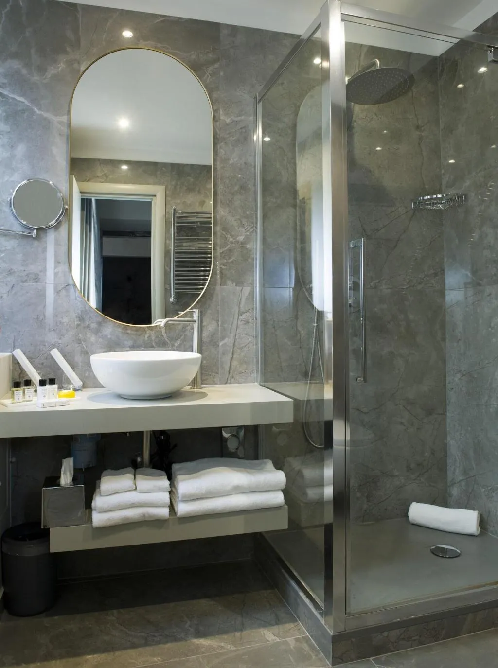DOUBLE DELUXE ONE BED Room, Antico Albergo del Sole al Pantheon, Rome
