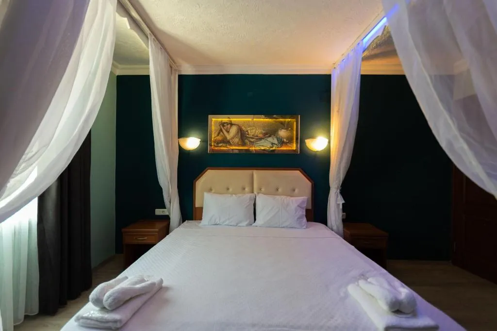 Room, Rebetika Boutique, Izmir