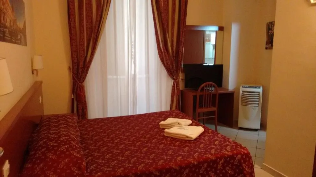 Room, A Casa Di Mei, Naples