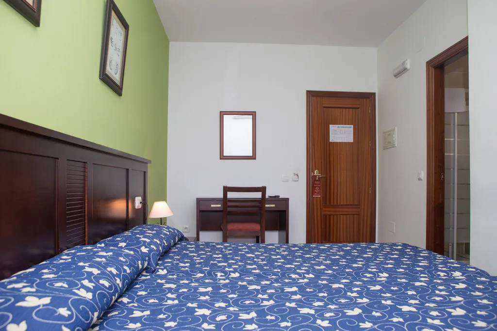 Double or Twin STANDARD Room, San Cayetano, Costa Del Sol