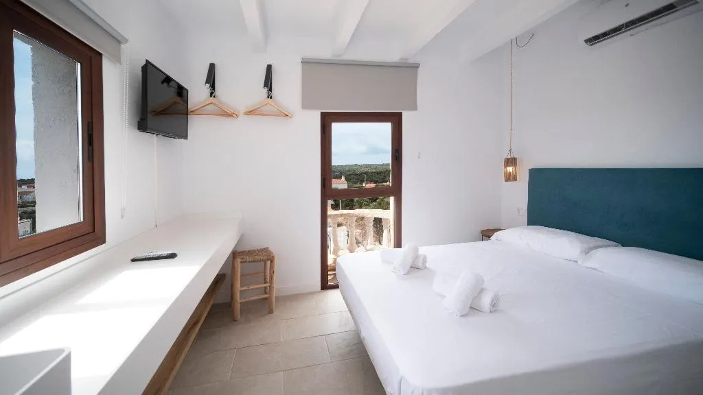 DOUBLE SUPERIOR Room, Castell de Lô, Menorca
