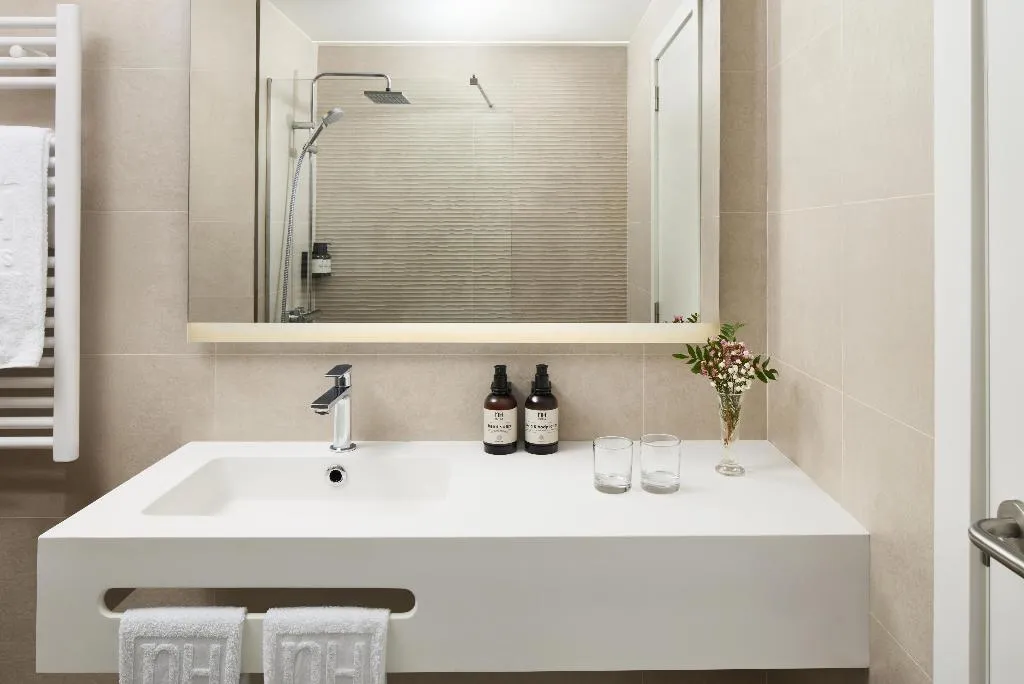 DOUBLE SUPERIOR Room, NH Castellón Mindoro, Valencia