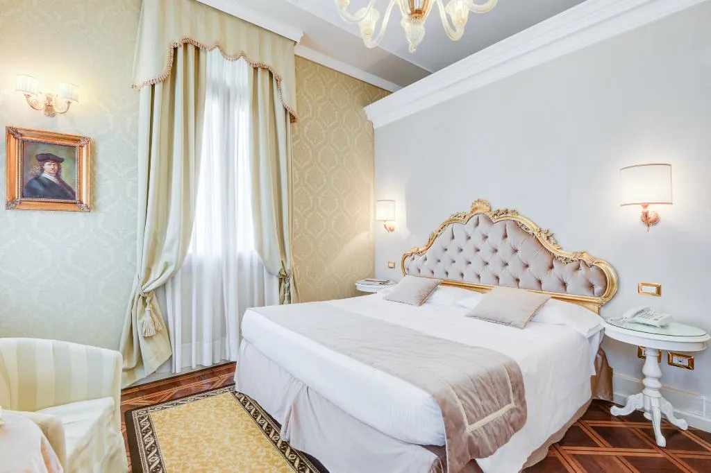 DOUBLE SUPERIOR Room, Al Duca Venezia, Venice