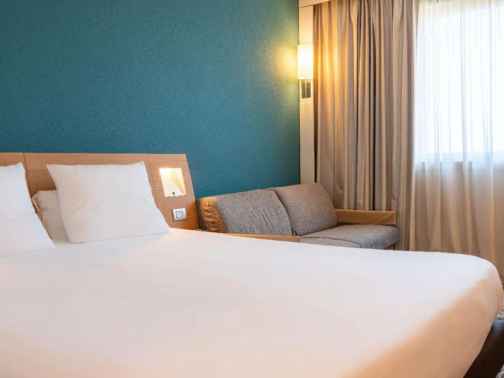 DOUBLE SUPERIOR WITH DOUBLE BED Room, Novotel Roma Est, Rome