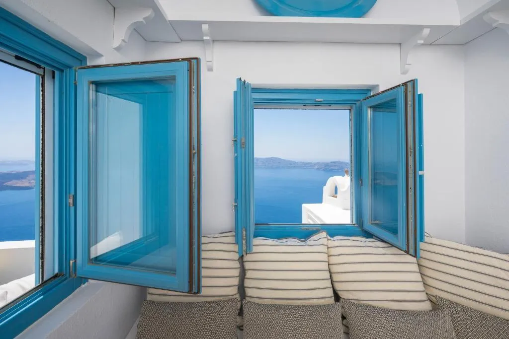 SUITE SEA VIEW WITH TERRACE Room, Sophia Luxury Suites, Santorini