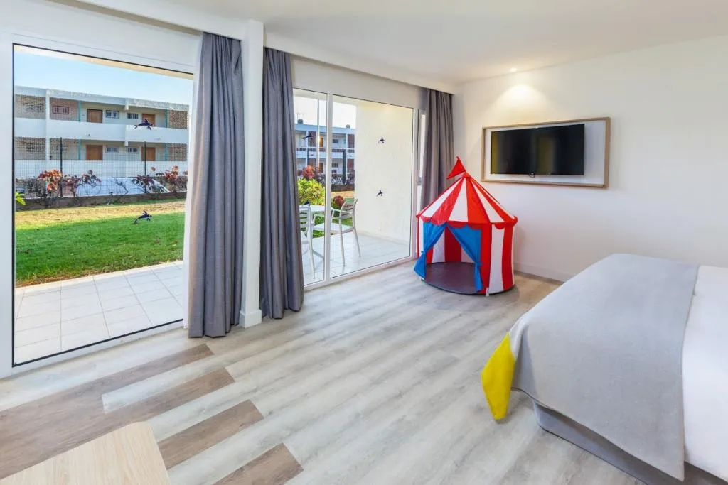 FAMILY ROOM STANDARD Room, Abora Interclub Atlantic by Lopesan Hotels, Gran Canaria