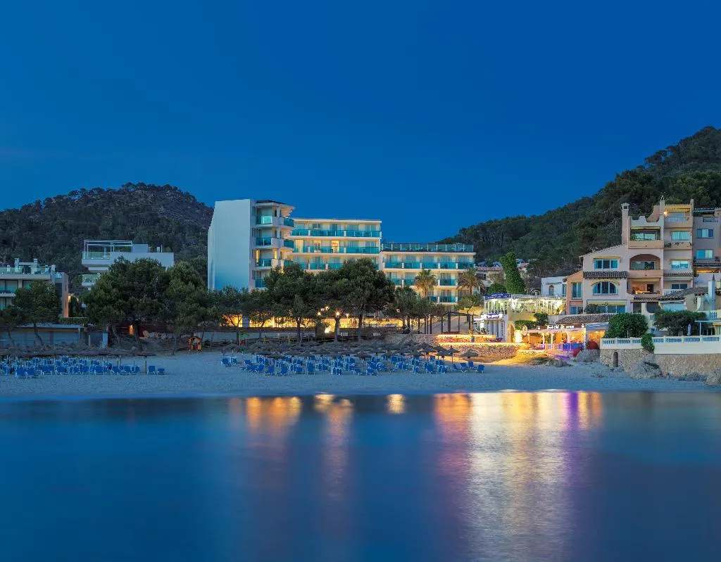 Beach, H10 Blue Mar Boutique Hotel  - Adults Only, Majorca