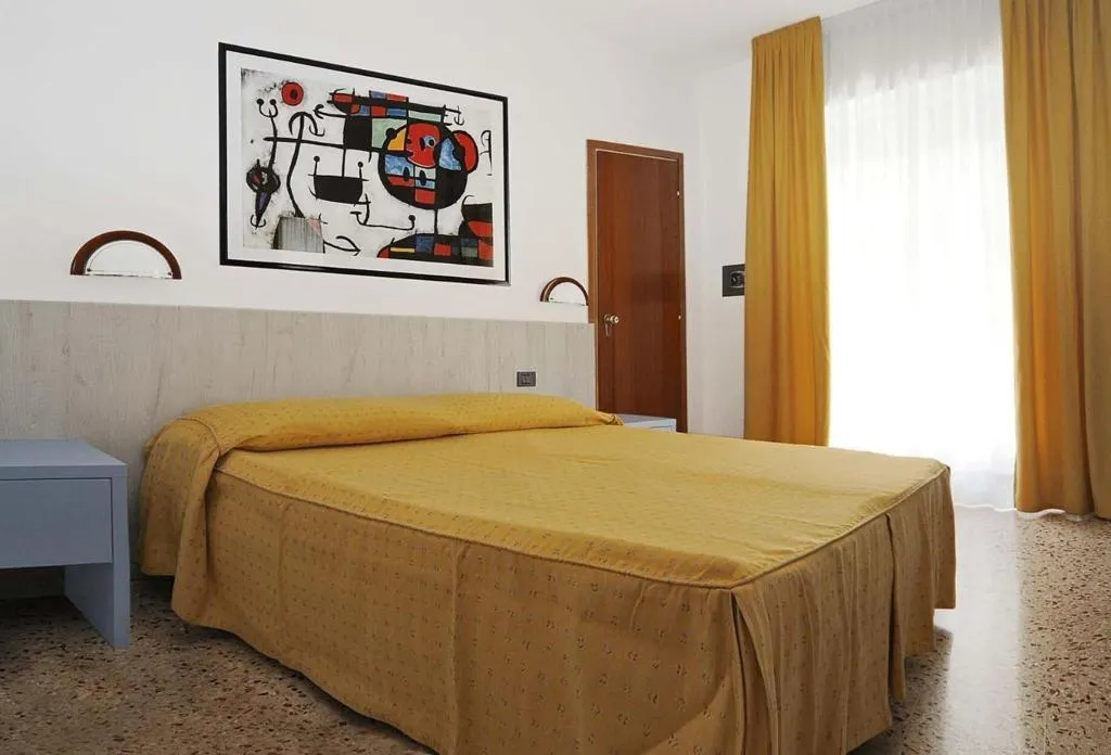 Room, Olimpia, Venice
