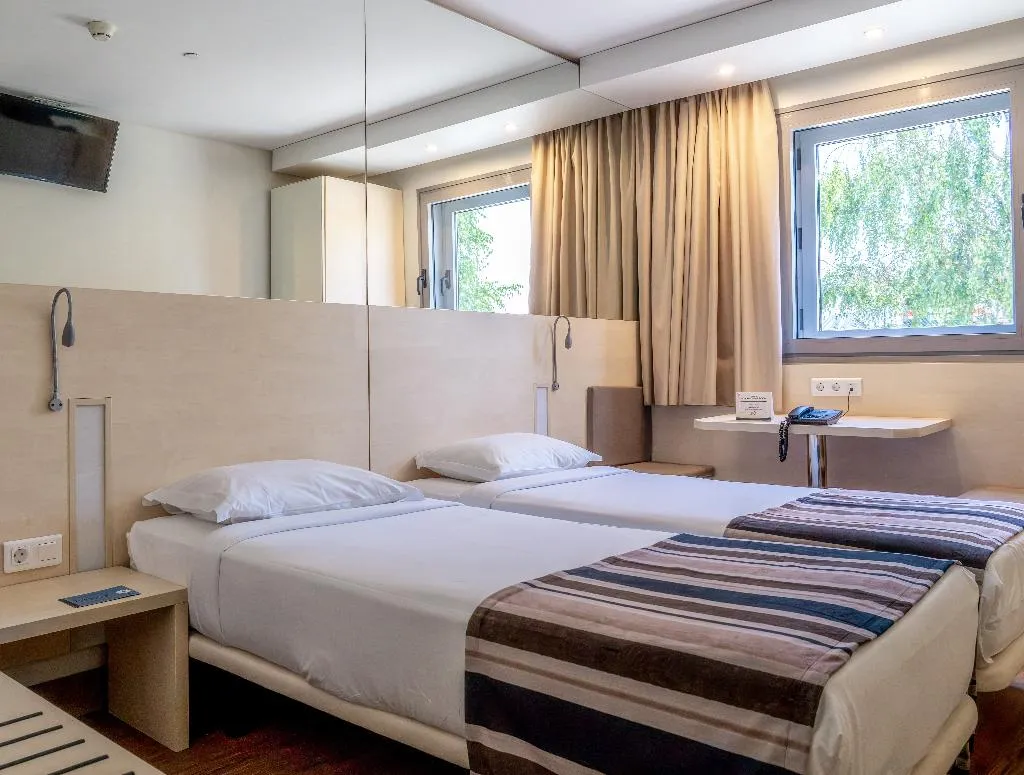 TWIN SUPERIOR Room, Park Hotel Porto Aeroporto, Porto