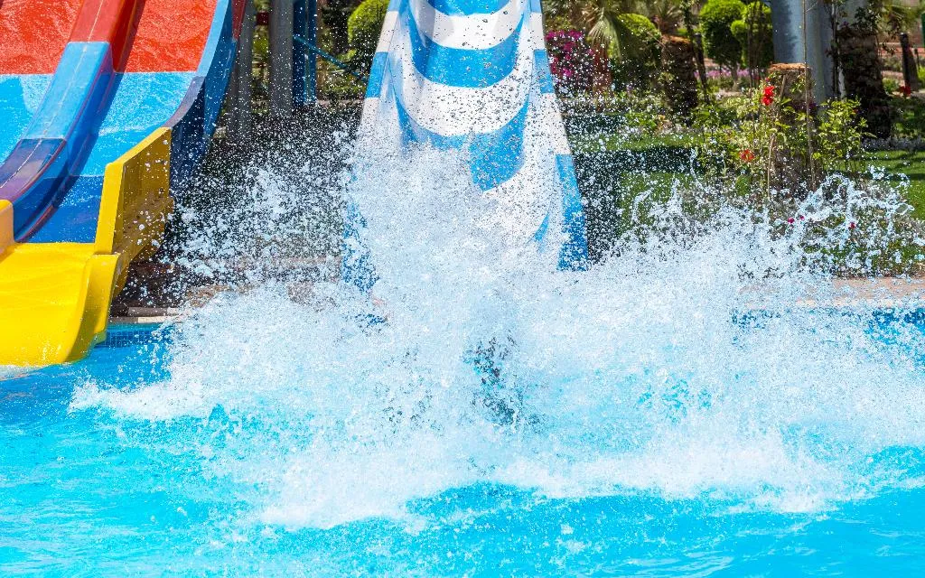 Sports and Entertainment, Hawaii Riviera Club Aqua Park-Families and Couples, Red Sea Riviera