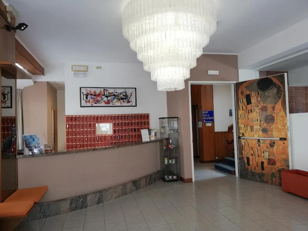 Lobby, La Siesta, Venice