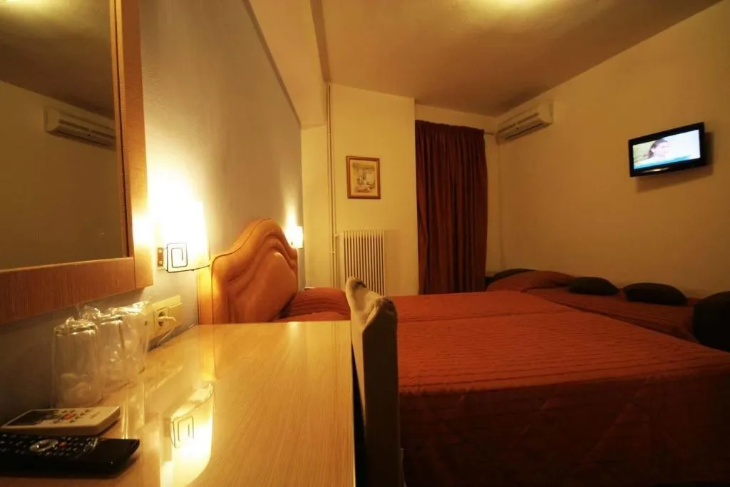 Room, Kronos Hotel, Crete