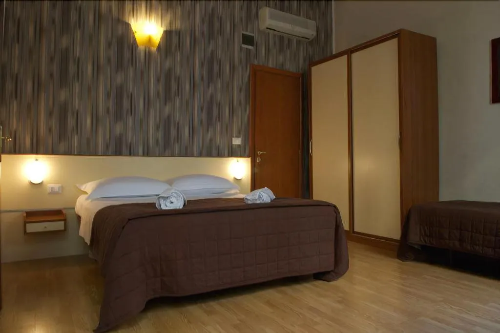 Room, Hotel Mimosa, Rome