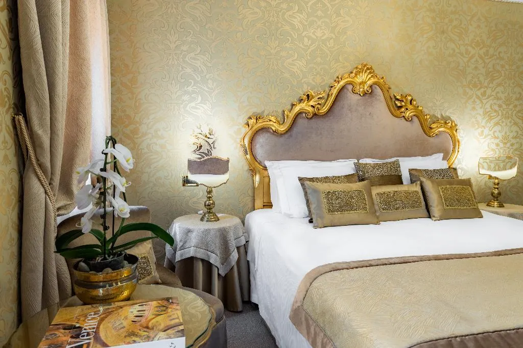 Double or Twin SUPERIOR Room, Concordia, Venice