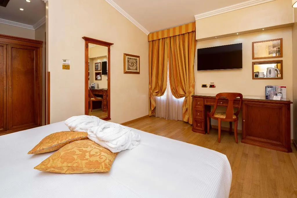 DOUBLE EXECUTIVE Room, UNA HOTELS Galles Milano, Milan