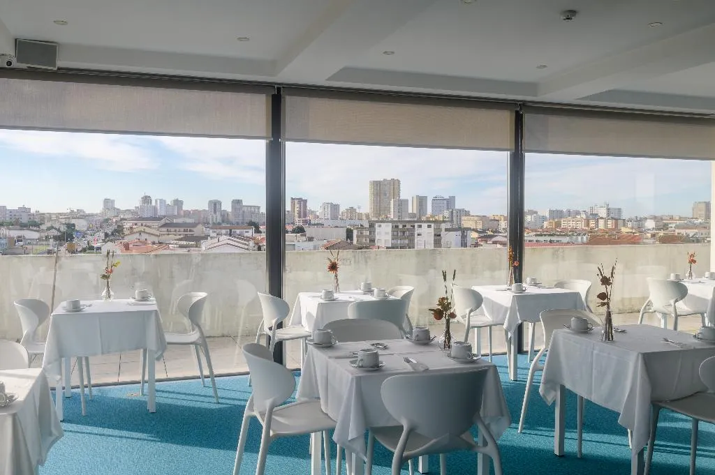 Restaurant, Torre Mar Hotel, Porto