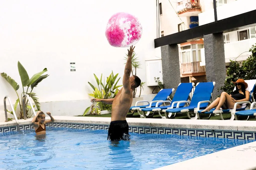 Pool, Sol y Sombra, Costa Blanca