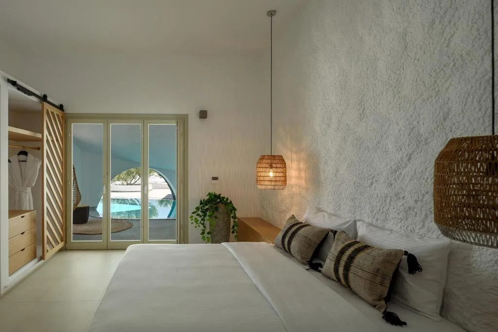 Pool, Este Luxury Suites, Santorini