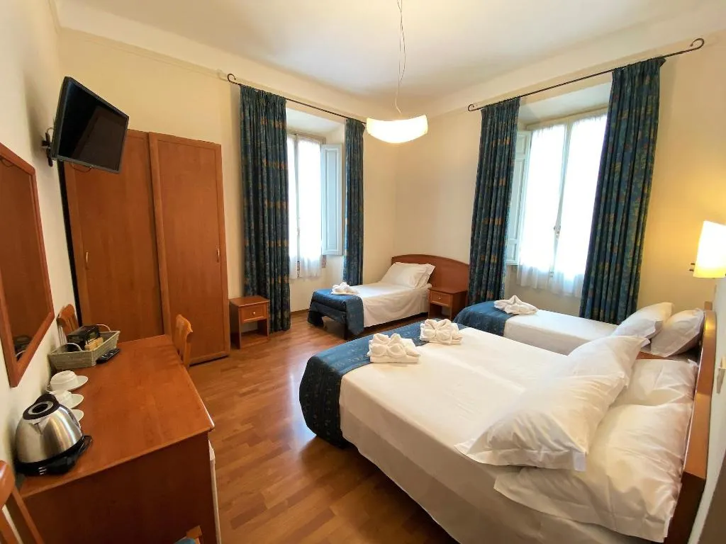 Room, Soggiorno Madrid, Florence