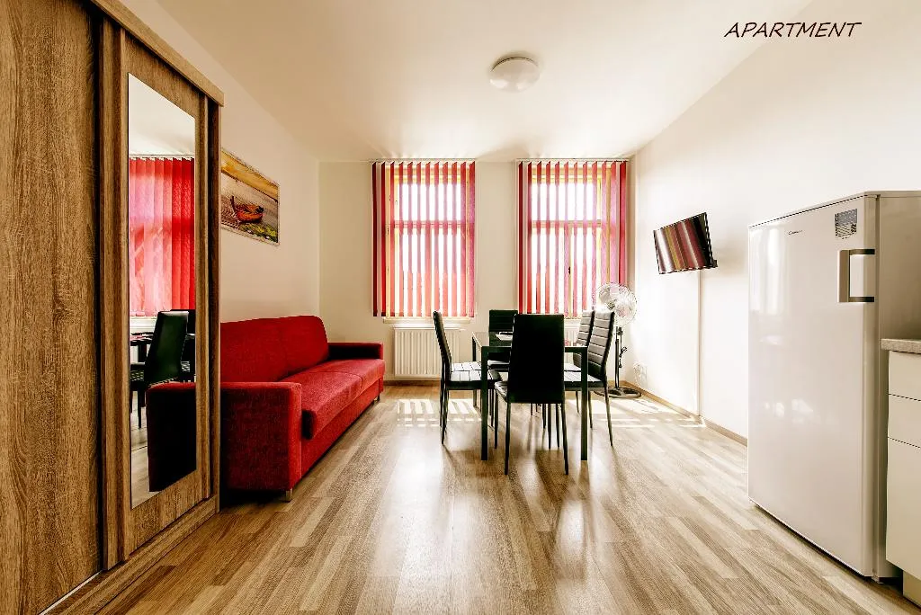 APARTMENT TWO BEDROOMS Room, Otakar, Prague