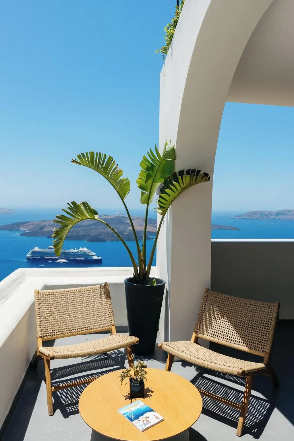 General view, Kastro Suites, Santorini