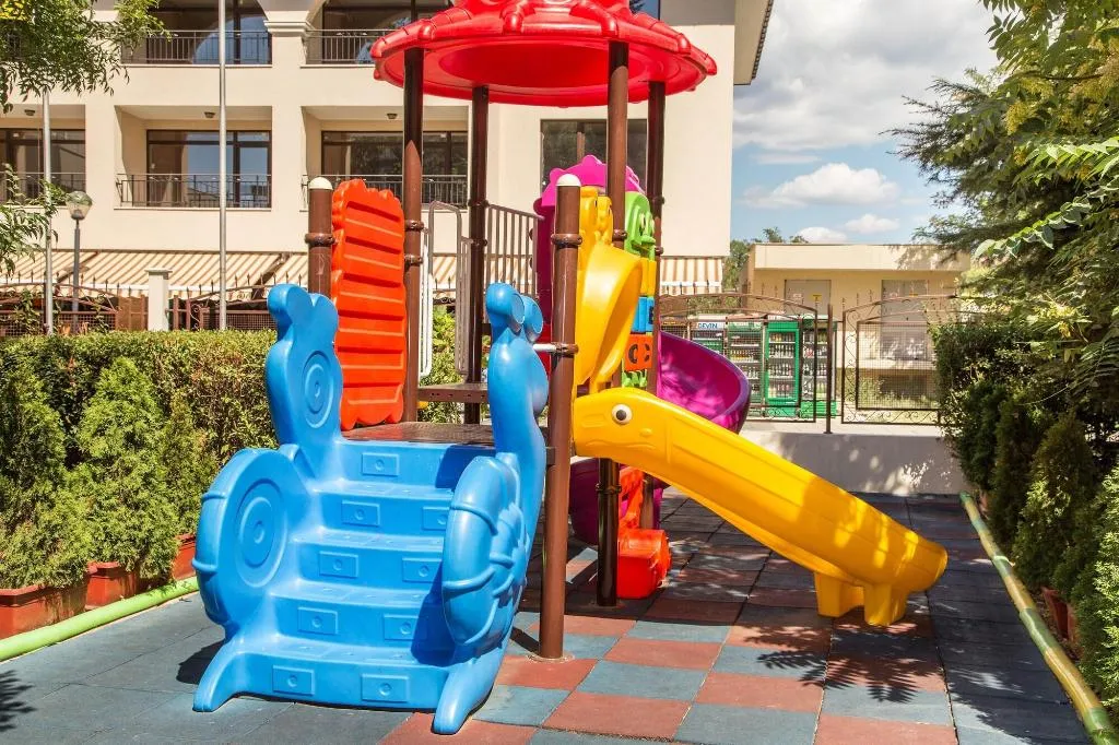 Sports and Entertainment, Laguna Park and Aqua Club, Bourgas