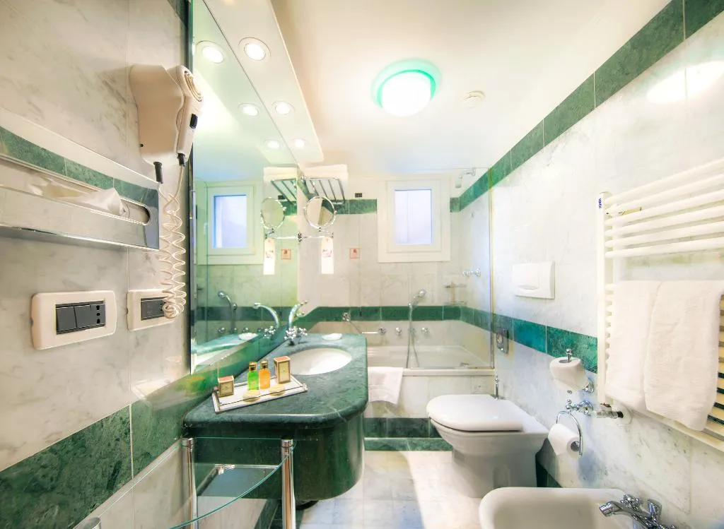 JUNIOR SUITE CAPACITY 3 Room, Colombina, Venice