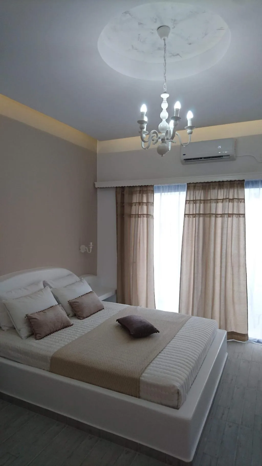 Room, Ino Hotel, Santorini